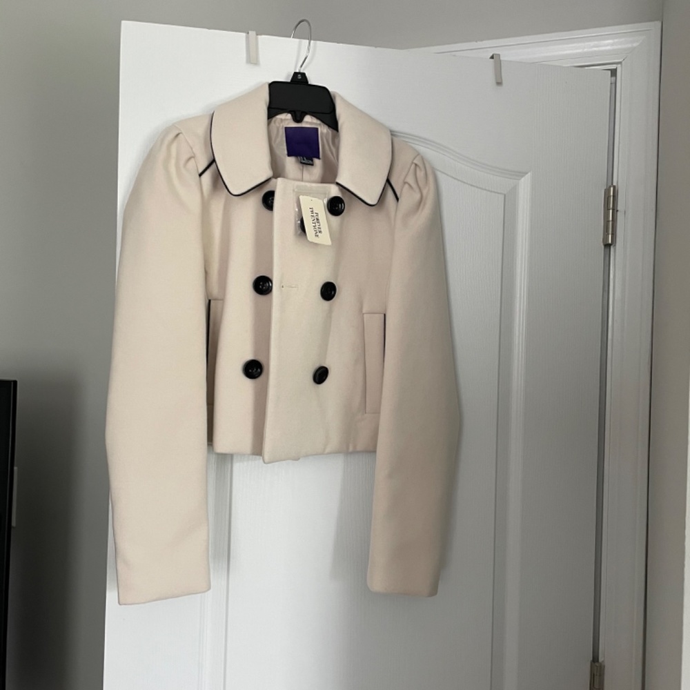 Coat - Picture 2 of 3